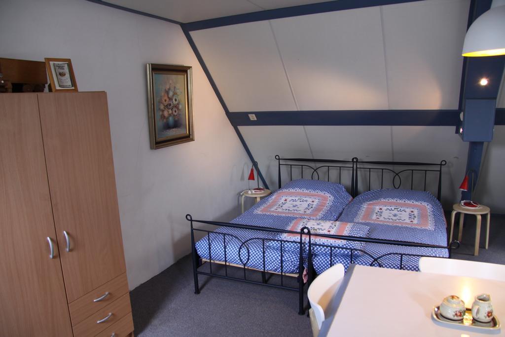 Appartement Hoeve Polsdonk Oirschot Ruang foto